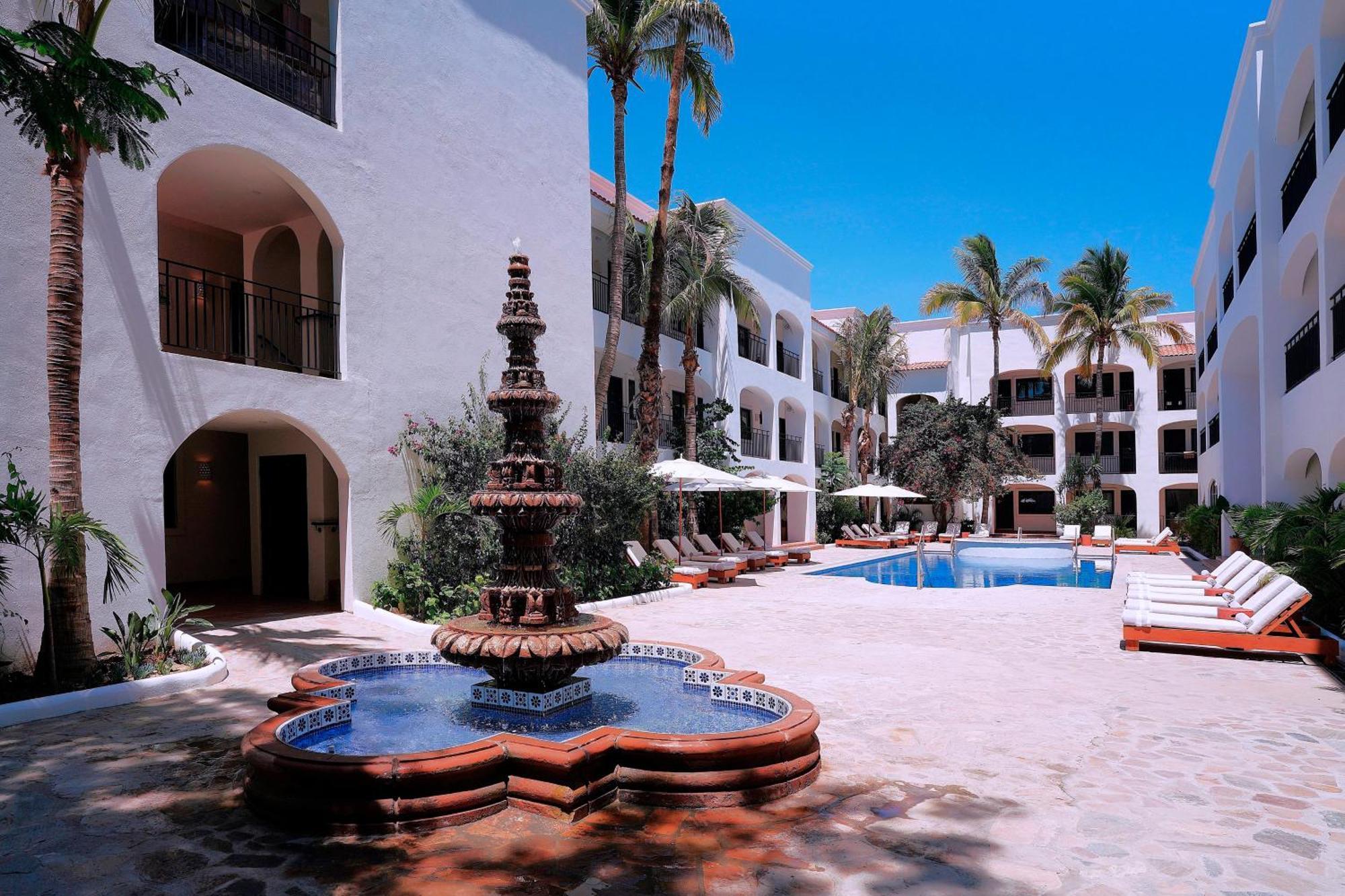 Tropicana Los Cabos, Tapestry Collection By Hilton San José del Cabo Exterior foto